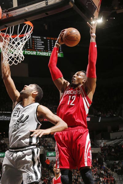 AC米兰快速反击连连威胁（AC米兰连番快反频频制造险情）