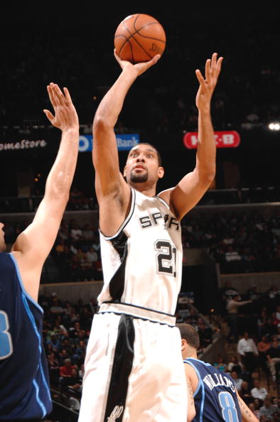 巴黎锋线全场压制（巴黎锋线统治全场）