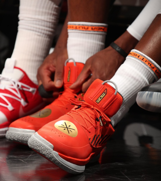 罗马诺：国米仍有意科内，但除非报价非同寻常否则罗马不卖（罗马诺：国米继续追科内，除非天价报价，罗马无意放人）