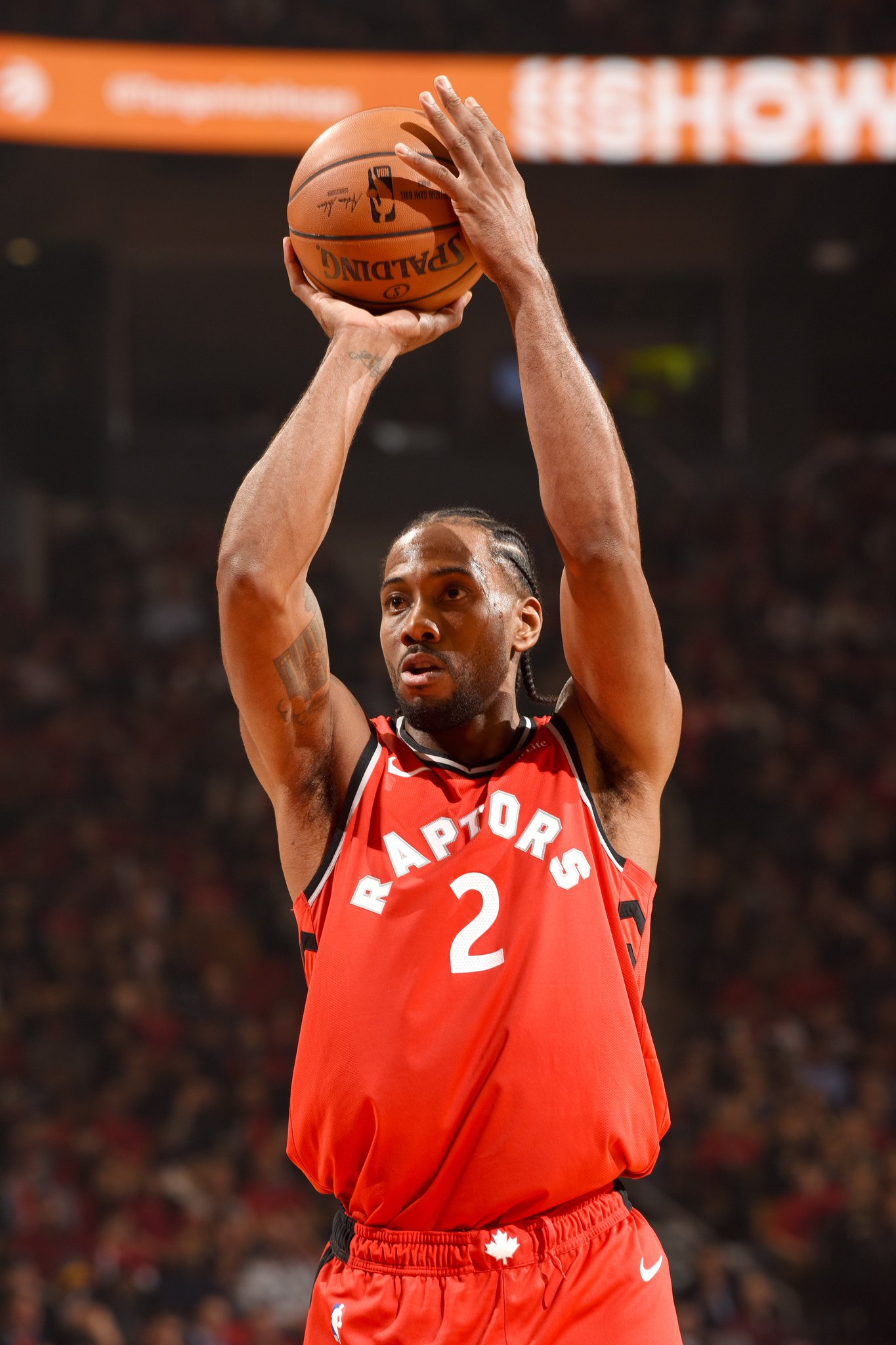 拉齐奥vs博洛尼亚：罗马尼奥利、贡多齐首发，奥尔索利尼、胡安-米兰达出战（拉齐奥迎战博洛尼亚：罗马尼奥利、贡多齐先发，奥尔索利尼与胡安-米兰达登场）